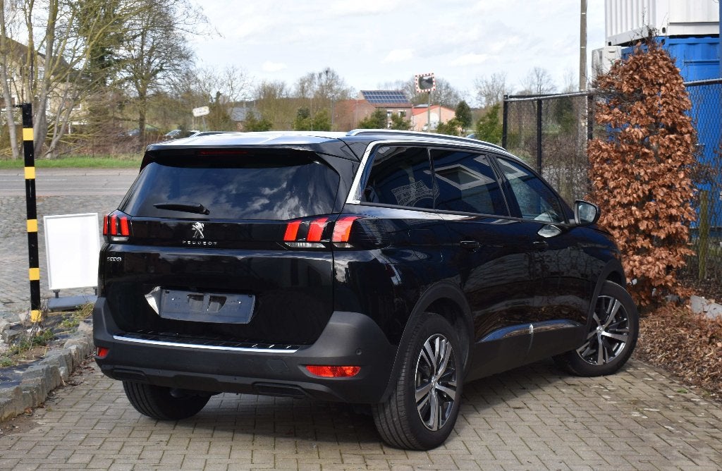 Peugeot 5008 1.2 EAT8 Allure 7 Places 50M km Carnet 2023, Autos, Peugeot, Achat, Euro 6, Entreprise, 7 places