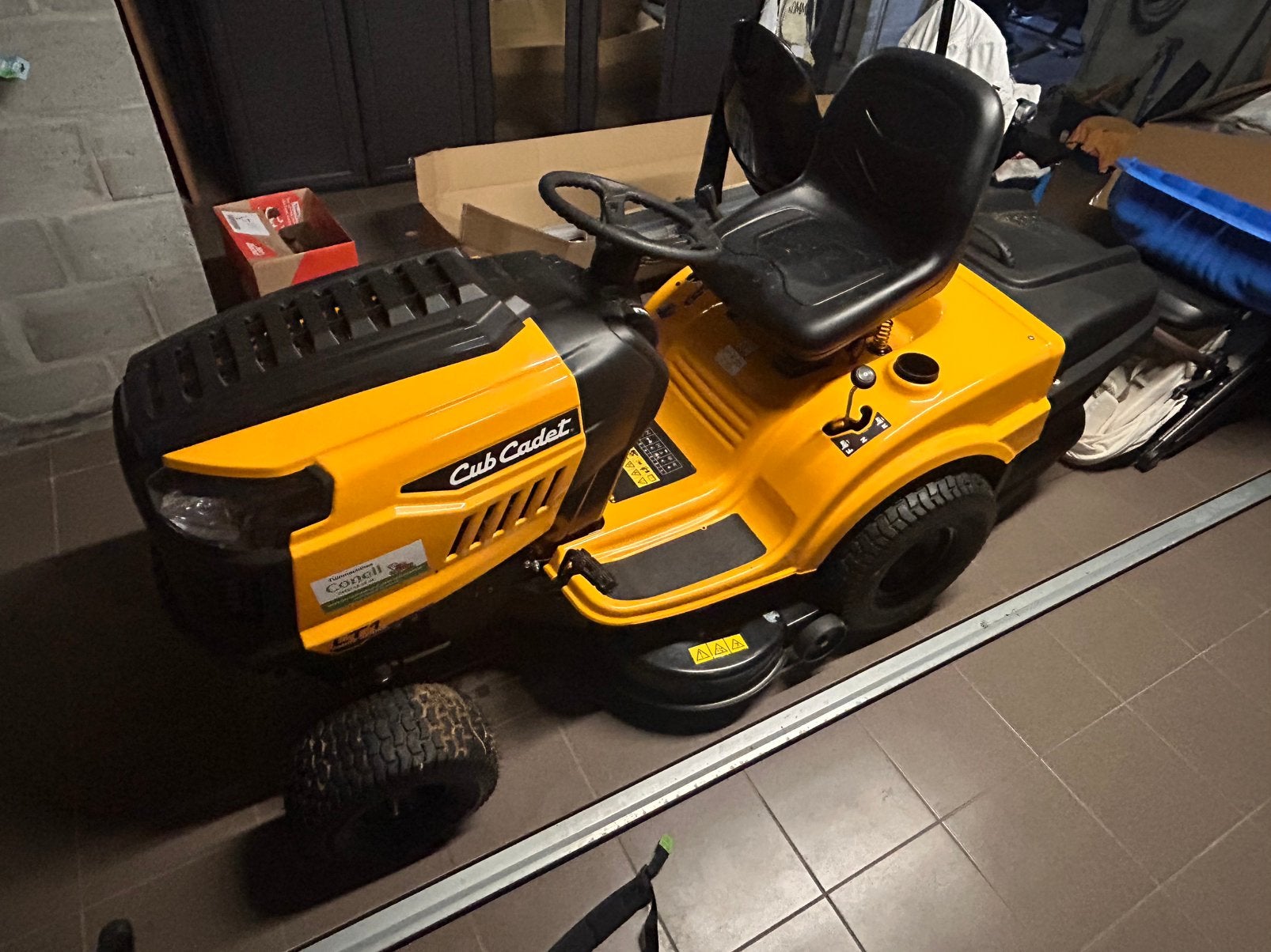 Zitmaaier Cubcadet, Enlèvement, Comme neuf