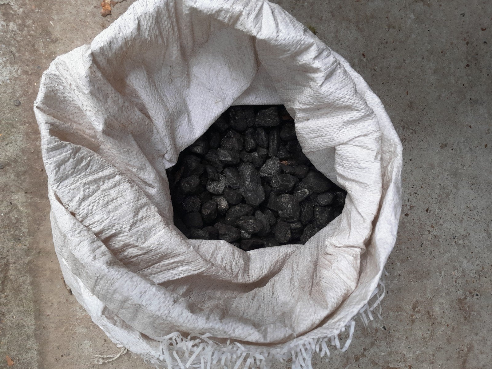 Charbon par 25 kg, > 1000 kg disponible, Enlèvement, Comme neuf, Autres carburants