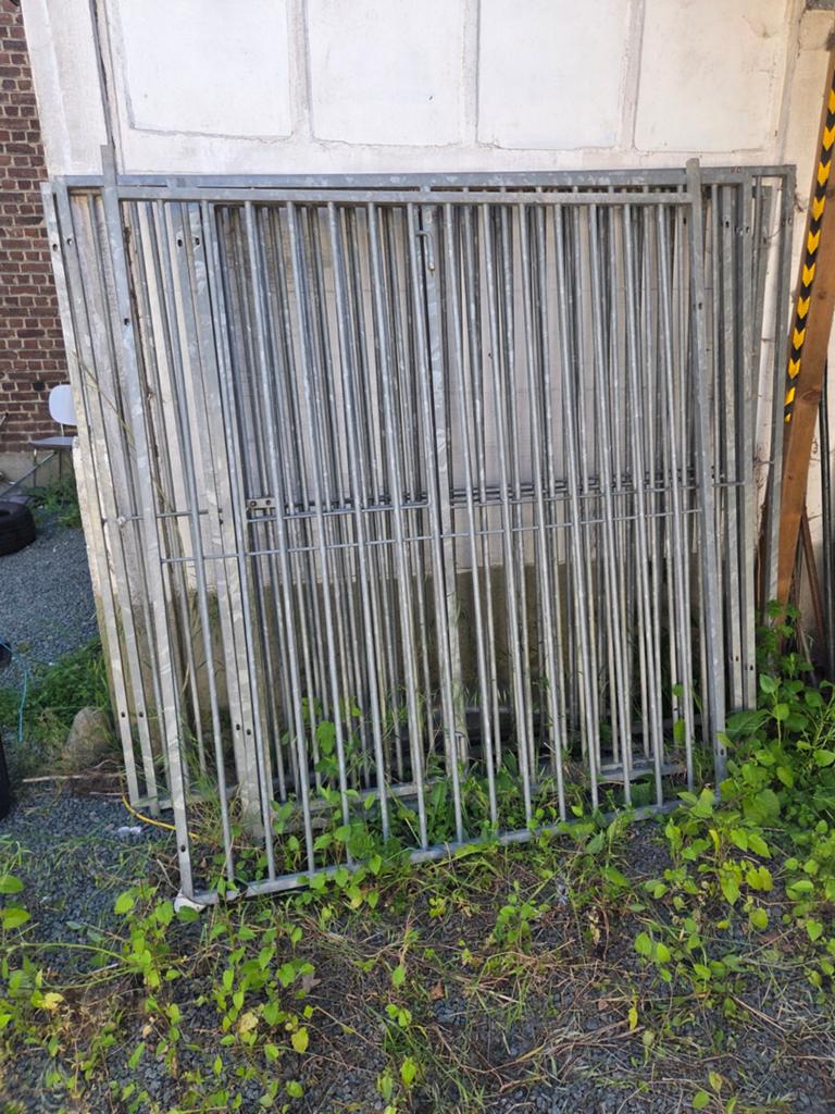 Hondenren, Dieren en Toebehoren, Ophalen, Gebruikt, 110 cm of meer, 100 cm of meer