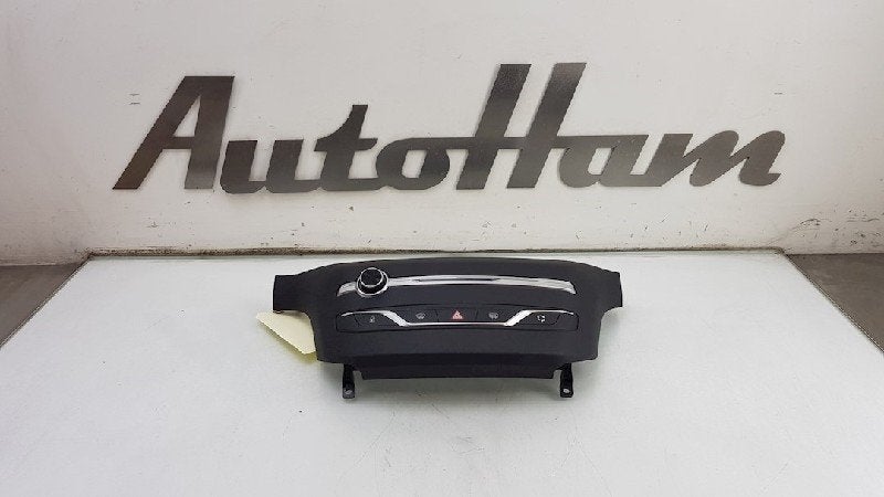 ORDINATEUR MULTIMEDIA 308 SW (L4 / L9 / LC / LJ / LR), Utilisé, Peugeot