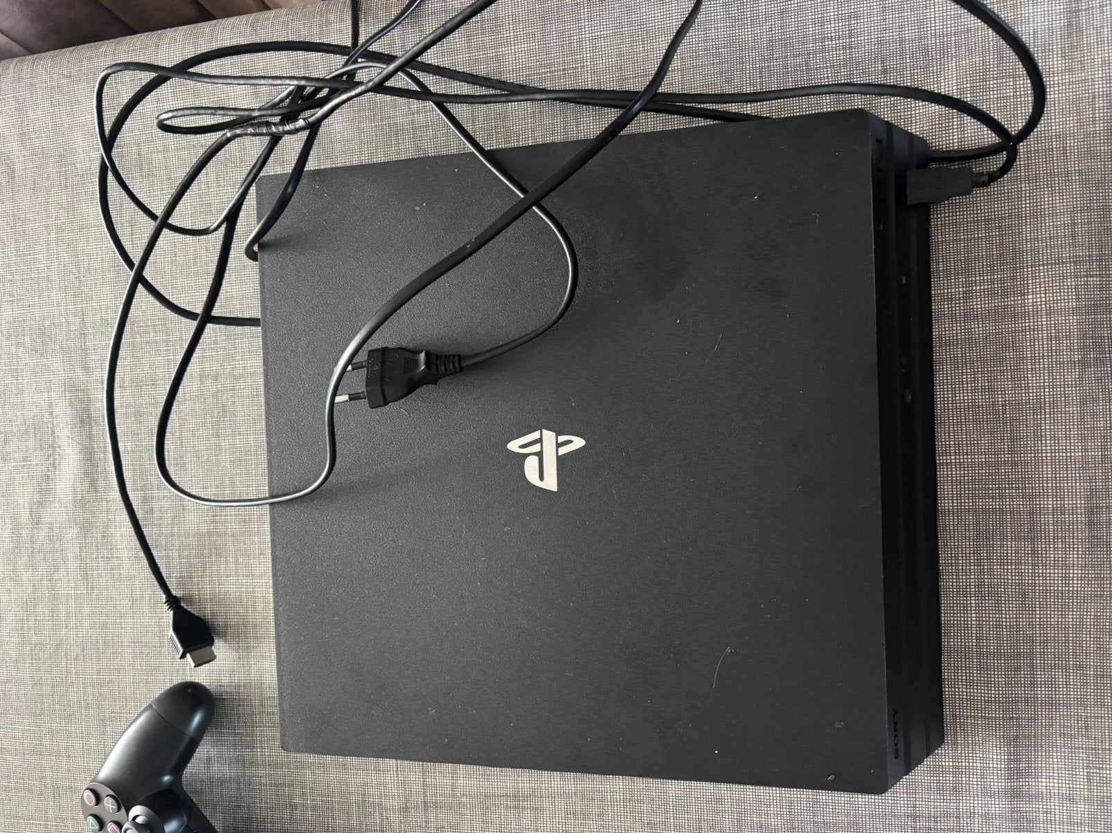 Playstation 4, Games en Spelcomputers, Ophalen, 500 GB, Met 2 controllers, Zo goed als nieuw