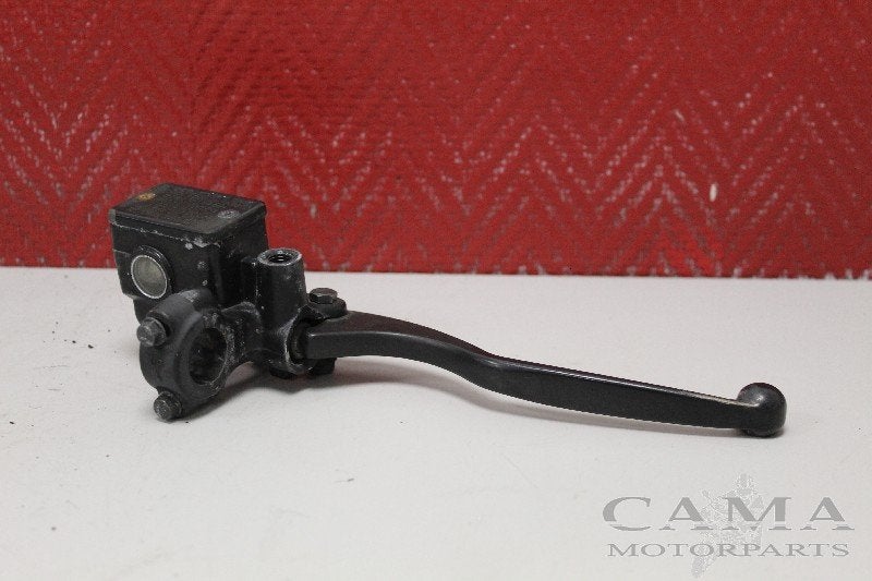 FREIN MAITRE CYLINDRE AVANT Kawasaki, Dhr. S. di Majo, Utilisé, Info@cama-motorparts.nl, P.J. Troelstraweg 8 8
3144 CX  MAASSLUIS, NL
