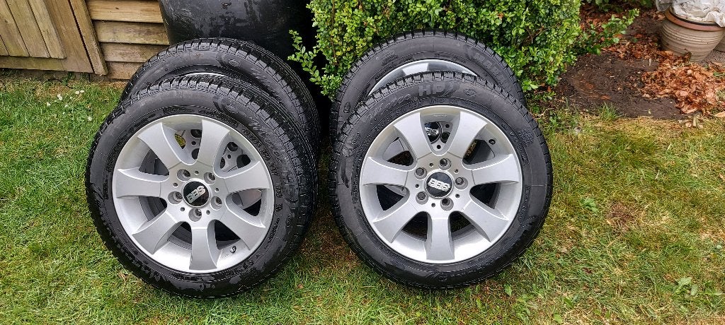 4 jantes BBS 16" originales pour BMW avec pneus d'hiver, Autos : Pièces & Accessoires, Pneus & Jantes, Jante(s), Pneus hiver, 16 pouces