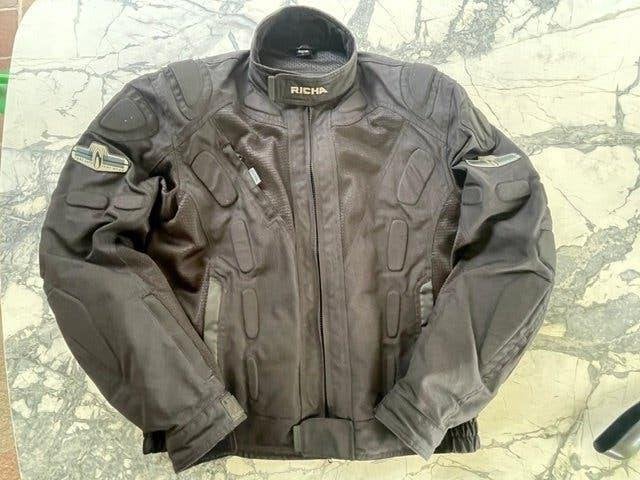 Richa zomer motorvest - zwart - Large, Motoren, Kleding | Motorkleding, Jas | textiel, Dames, Heren, Tweedehands, Ophalen of Verzenden