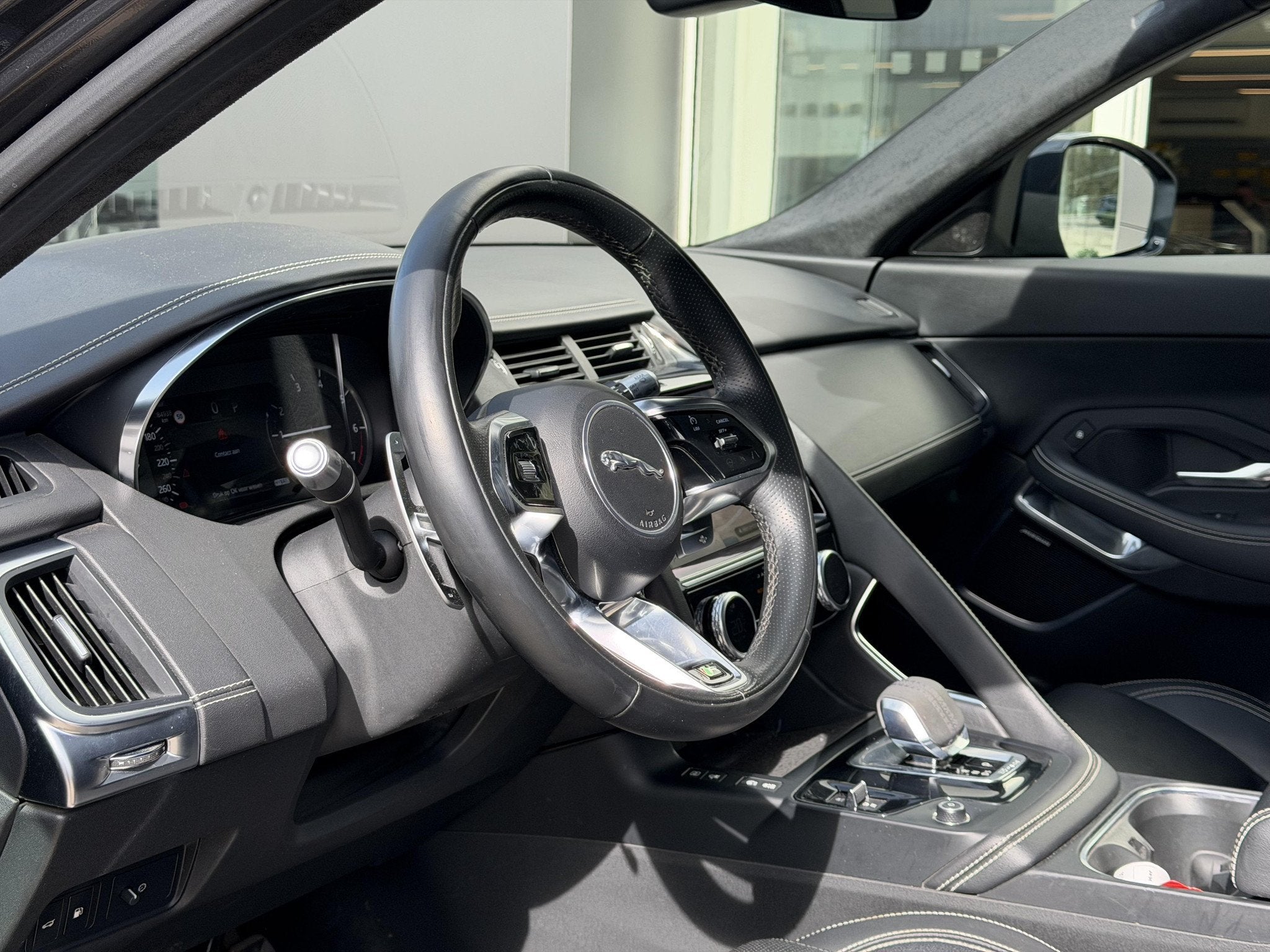 Jaguar E-Pace P300e R-Dynamic S AWD Auto. 21MY (bj 2021), Auto's, Automaat, Gebruikt, Zwart, Overige brandstoffen