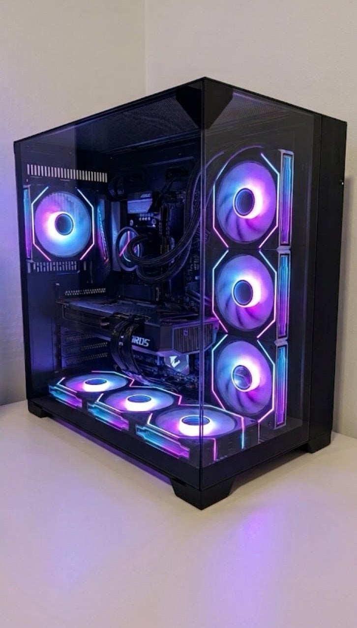 Gameur PC RTX 5070 TI, Ophalen, Zo goed als nieuw