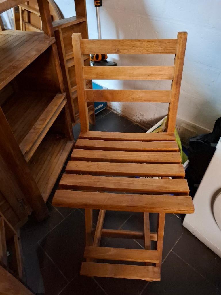 Bar + 2 tabourets, Enlèvement, Utilisé