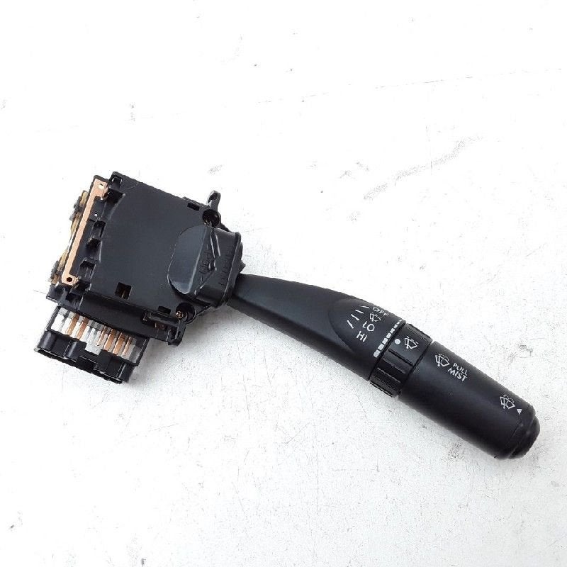 COMMODO ESSUIE-GLACE Subaru Legacy (BL) (01-2003/12-2009), Utilisé, Subaru