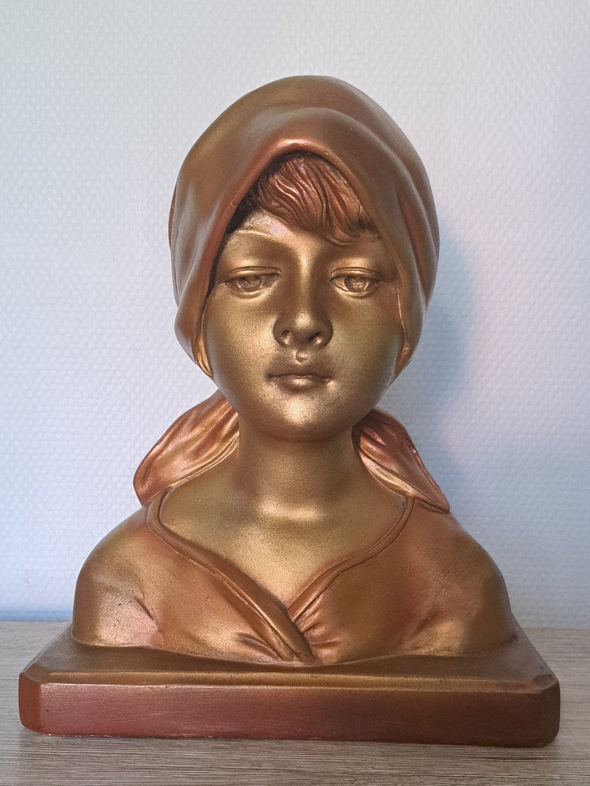 Buste femme plâtre Art Nouveau signé AMF 310, Enlèvement ou Envoi, Marqué, Art nouveau, Buste