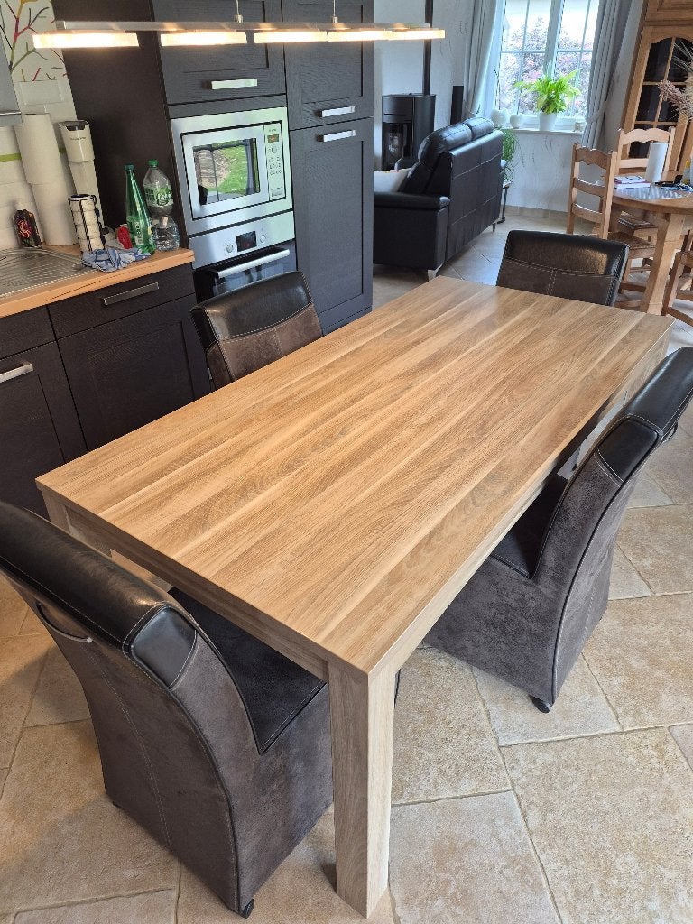 Table de salle à manger., 150 à 200 cm, Cinq personnes ou plus, Comme neuf, Enlèvement