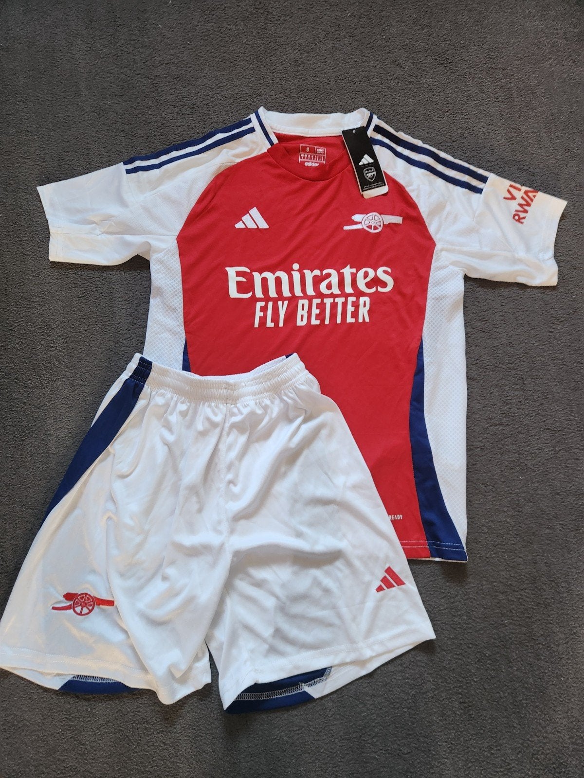 Maillot et short Arsenal S 2024-2025, Taille S, Enlèvement ou Envoi, Maillot
