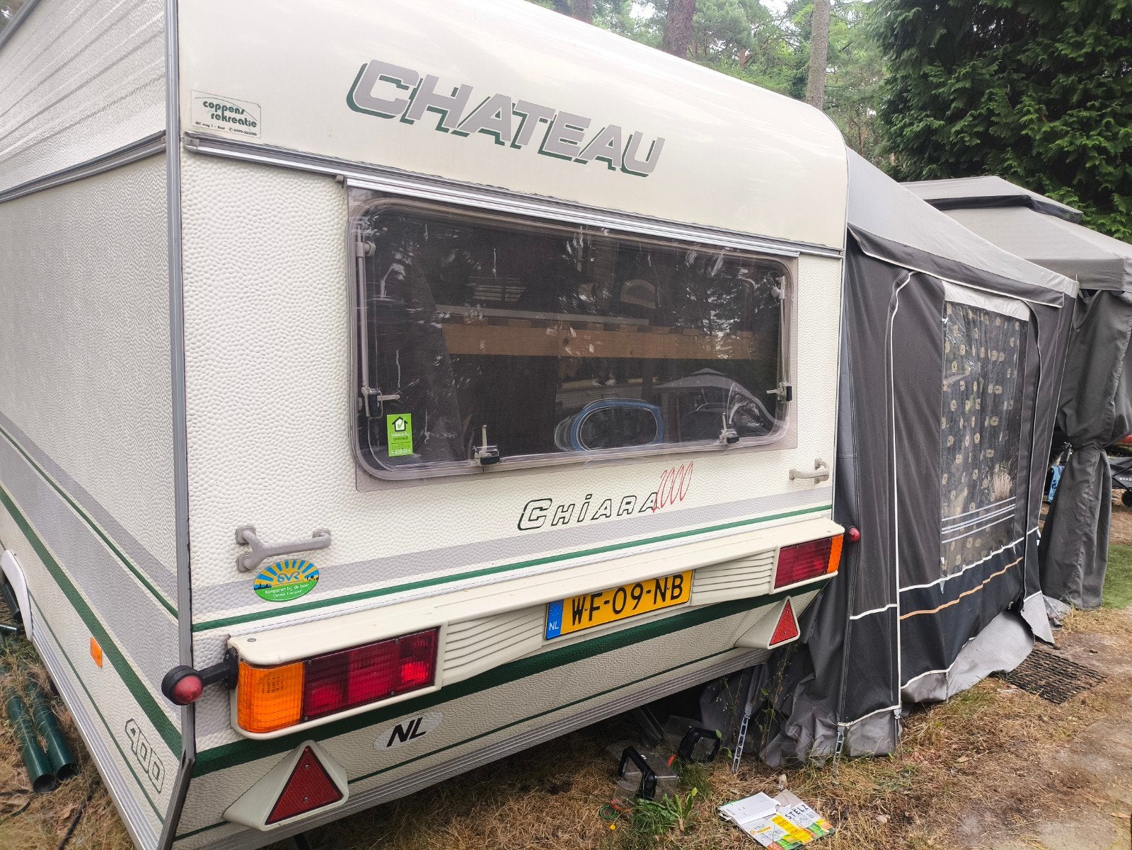 Chateau Chiara 400 caravan met stapelbed,voortent, luifel, Jusqu'à 4, Chateau, 4 à 5 mètres, Lits superposés