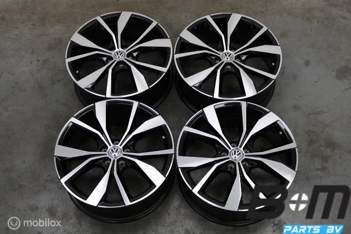 NIEUWSTAAT Org. 18 inch velgen VW T-Cross - Taigo 2G7601025F, Auto-onderdelen, Banden en Velgen, 18 inch, Gebruikt, Velg(en), Personenwagen