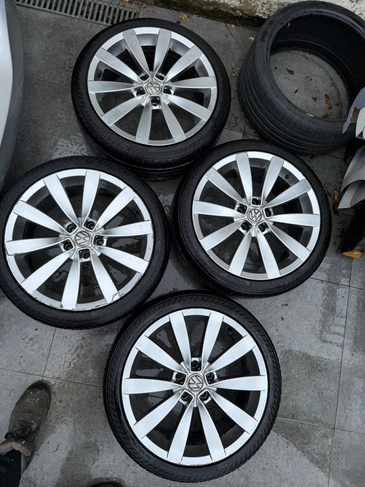 Jantes 18 pouces 5x112 225/45R18, Pneus et Jantes, Véhicule de tourisme, Pneus été, 18 pouces
