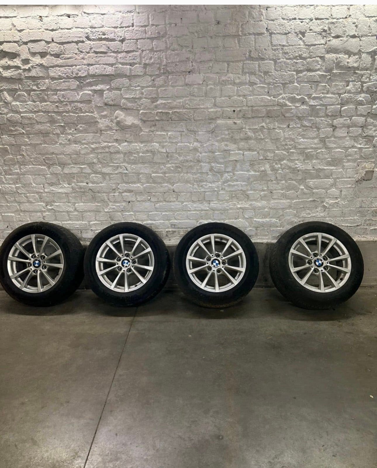 Originele BMW 16” alu velgen + Hankook zomerbanden, Ophalen, Zomerbanden, Band(en)