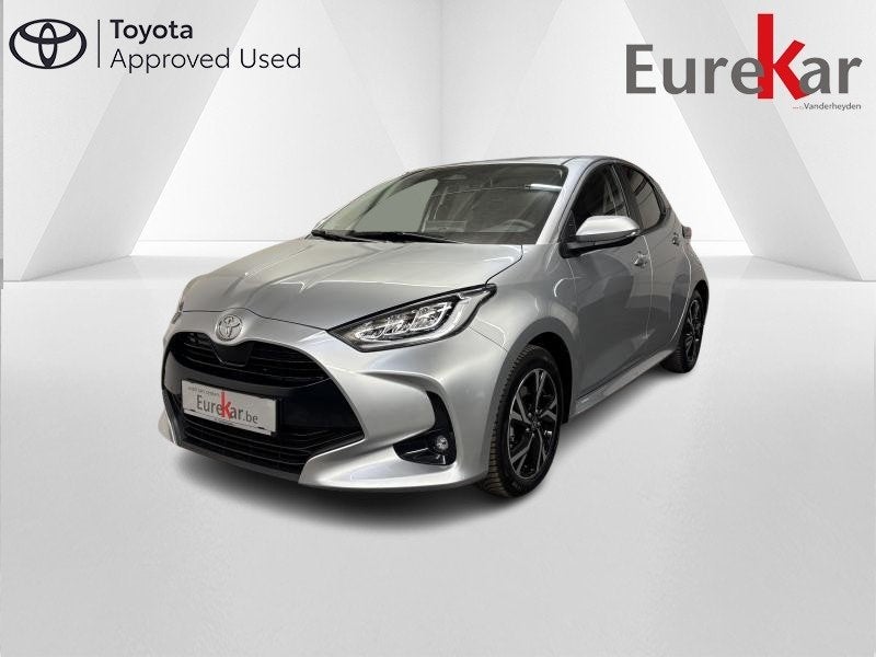 Toyota Yaris Iconic, Achat, https://public.car-pass.be/vhr/d3b05074-1828-46eb-8f82-430083ecbaff, Euro 6, Noir