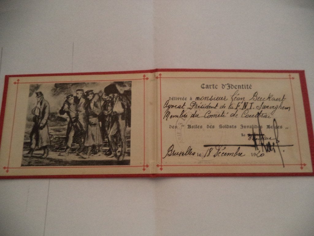 carte d'identité Beeckaert,adv.presid.FNI Sweveghem(Zwevegem, Ophalen of Verzenden
