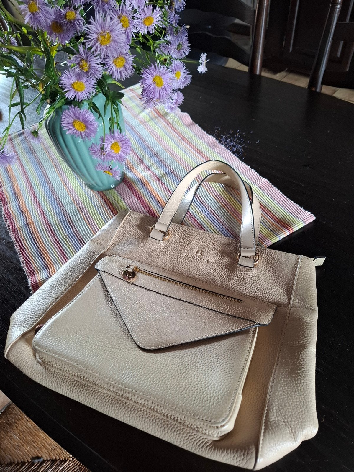 superbe sac à main en cuir Neuville, Bijoux, Sacs & Beauté, Enlèvement ou Envoi, Sac à main