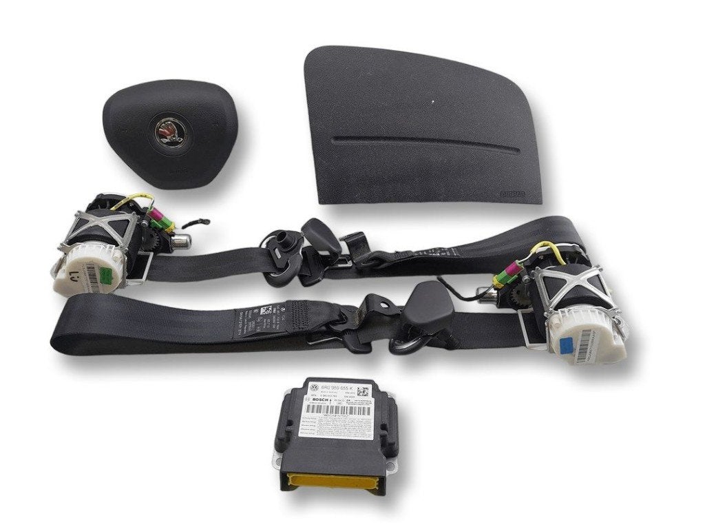 AIRBAG ENSEMBLE + ORDINATEUR Skoda Fabia II (5J), Utilisé, Info@skoda-auto.de, Skoda, Max-Planck-Straße  3-5
64331  Weiterstadt, DE