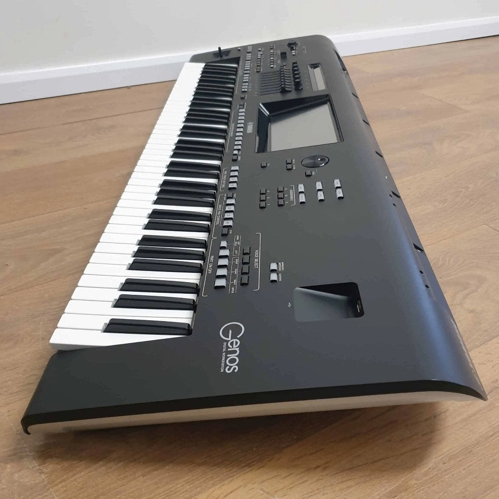 Yamaha Genos + Toebehoren, Muziek en Instrumenten, Keyboards, Ophalen, Gebruikt, Yamaha, Midi-aansluiting