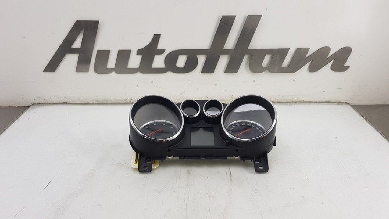 INSTRUMENTS DE BORD Opel Zafira Tourer (P12) (|13442454|), Opel, Opel Automobile GmbH, Utilisé, Kontakt-opel@opel.com