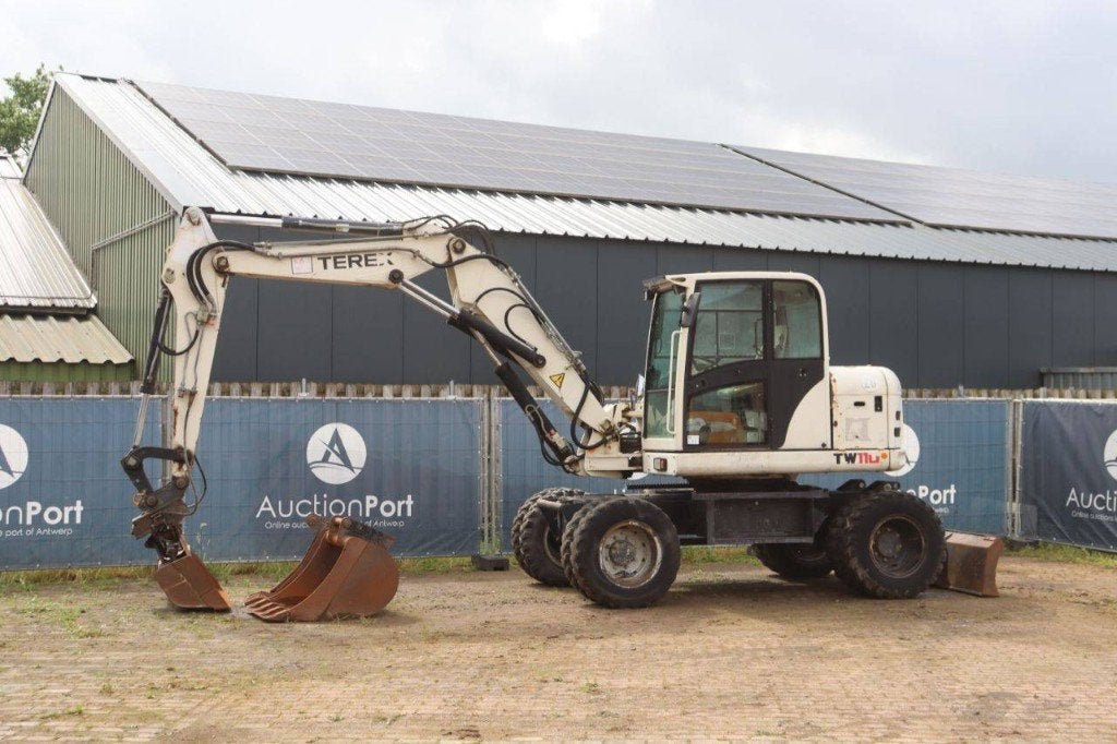 Veiling: Graafmachines en Wielladers, Ophalen, Graafmachine