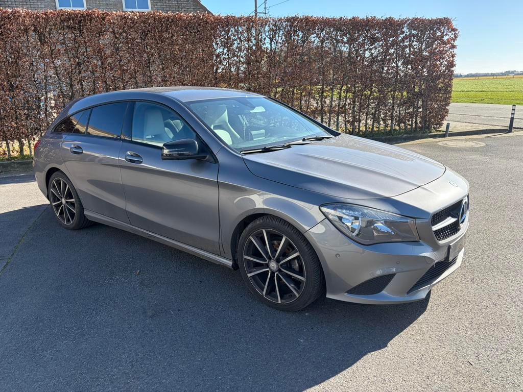 Mercedes cla 180 82000km bwj: 2015 amg line, Auto's, CLA, Euro 6, USB, Leder