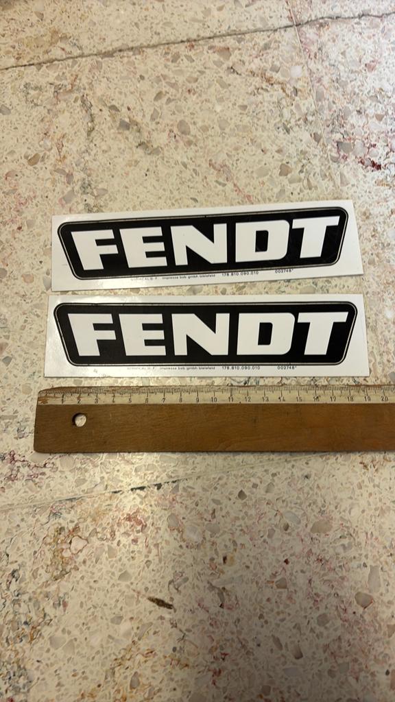 2 Fendtstickers, Ophalen of Verzenden