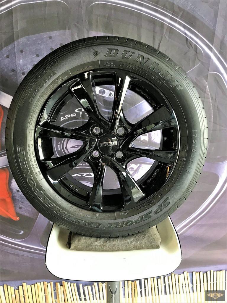 15 inch 4x100 Oxxo Velgen Nieuw + Zomer of Winterbanden (Geb, Auto-onderdelen, Ophalen, 15 inch, -, 175 mm