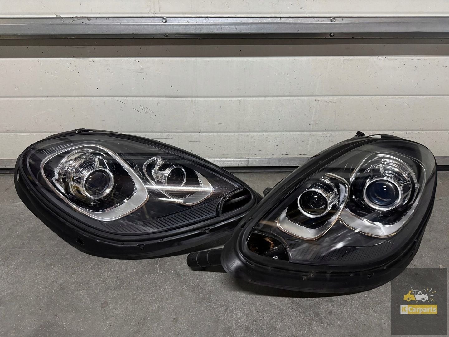 95B941031CF, Porsche Macan 95B bi xenonlamp links rechts Tor, Gebruikt, Porscheplatz 1
70435  Stuttgart, DE, Porsche, Info@porsche.de