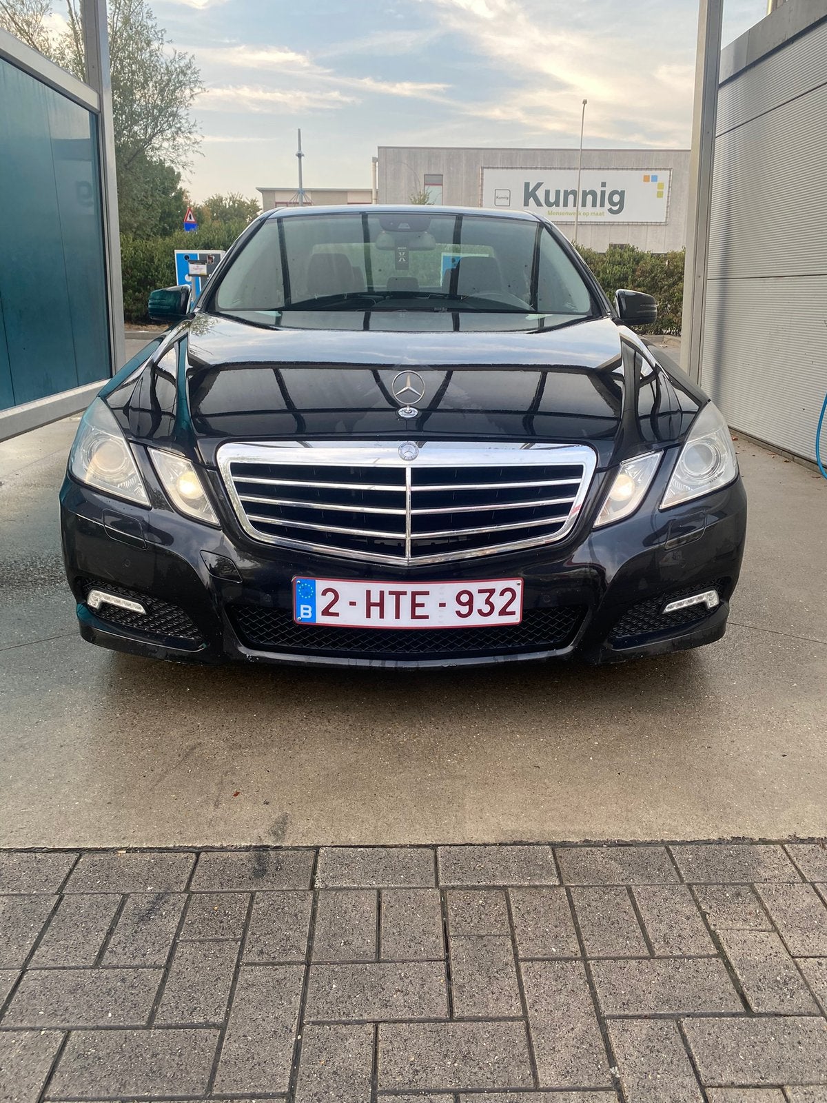 Mercedes e200 W212 Avantgarde, Auto's, Automaat, Euro 5, Achterwielaandrijving, Zwart