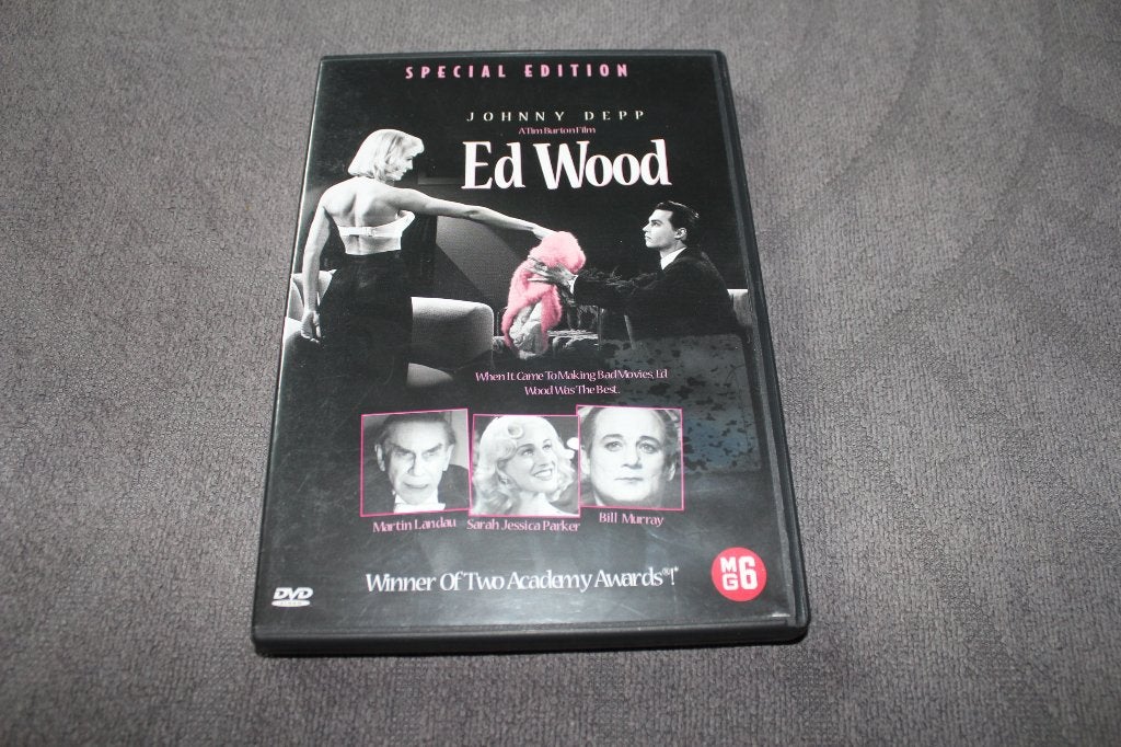 DVD Ed Wood, CD & DVD, DVD | Comédie, À partir de 6 ans, Enlèvement ou Envoi, Anglais, Néerlandais