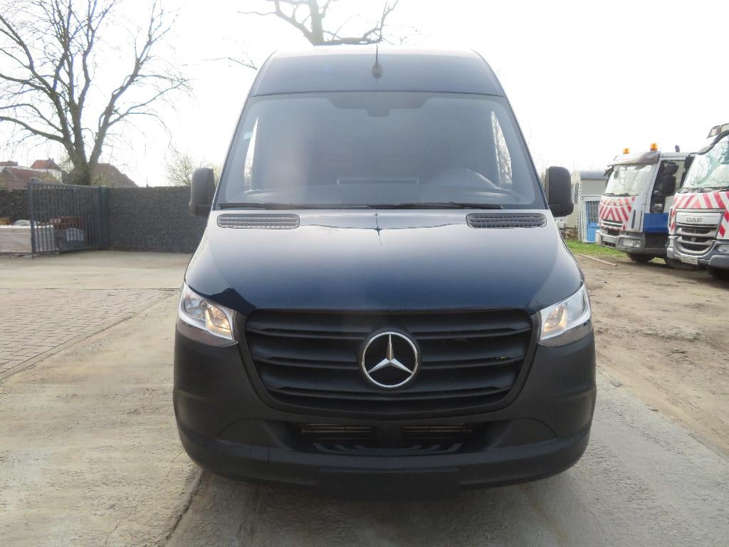 Mercedes-Benz Sprinter 311CDi - FWD - 17.736km - A2H2 - 2019, Auto's, Bestelwagens en Lichte vracht, Voorwielaandrijving, Blauw