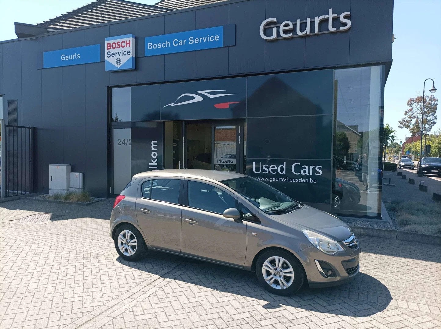 Opel Corsa Corsa 1.3 CDTi Enjoy DPF, Autos, Opel, Euro 5, Achat, Boîte manuelle, Noir