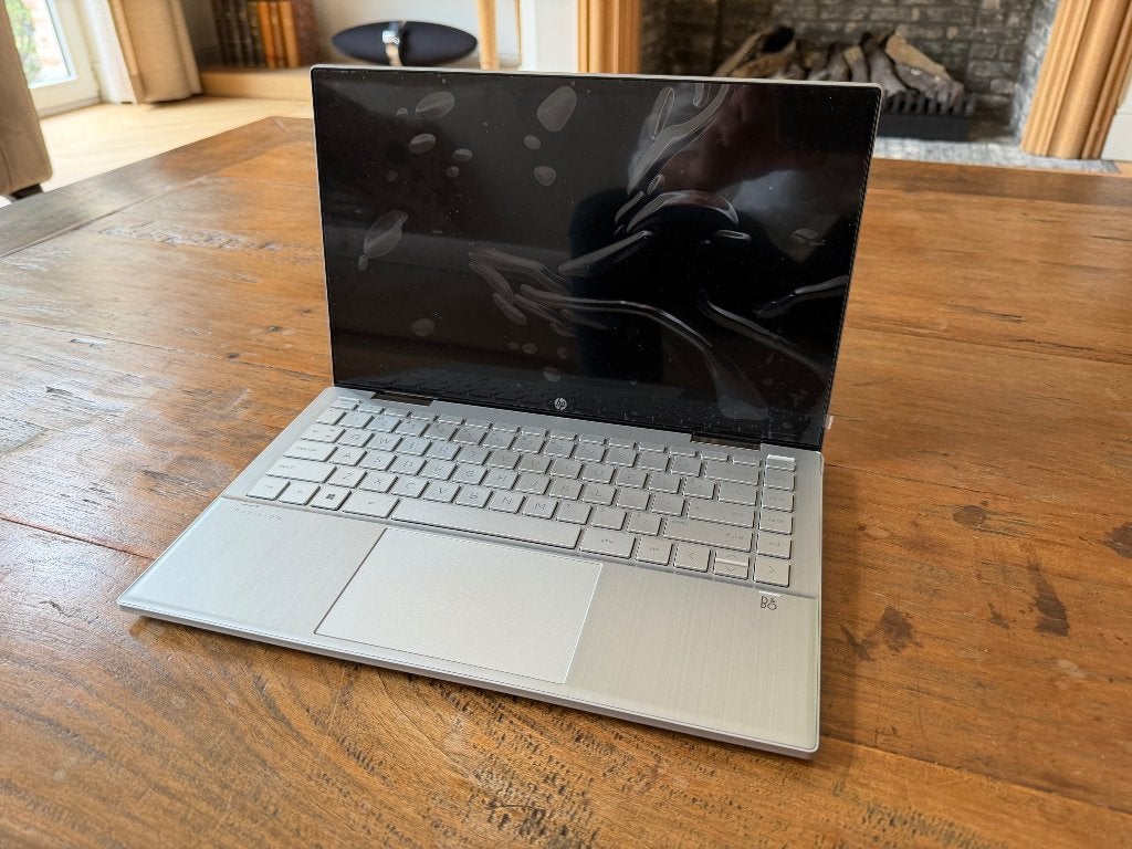 Laptop hp x360 foldable - qwerty, Computers en Software, Ophalen, Gebruikt, 2 tot 3 Ghz, Qwerty