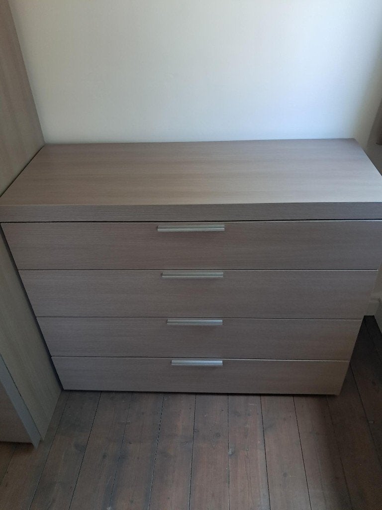 Ladekast met 4 schuiven in NIEUWSTAAT!!!, Huis en Inrichting, Ophalen, 50 tot 100 cm, Zo goed als nieuw, 3 of 4 laden