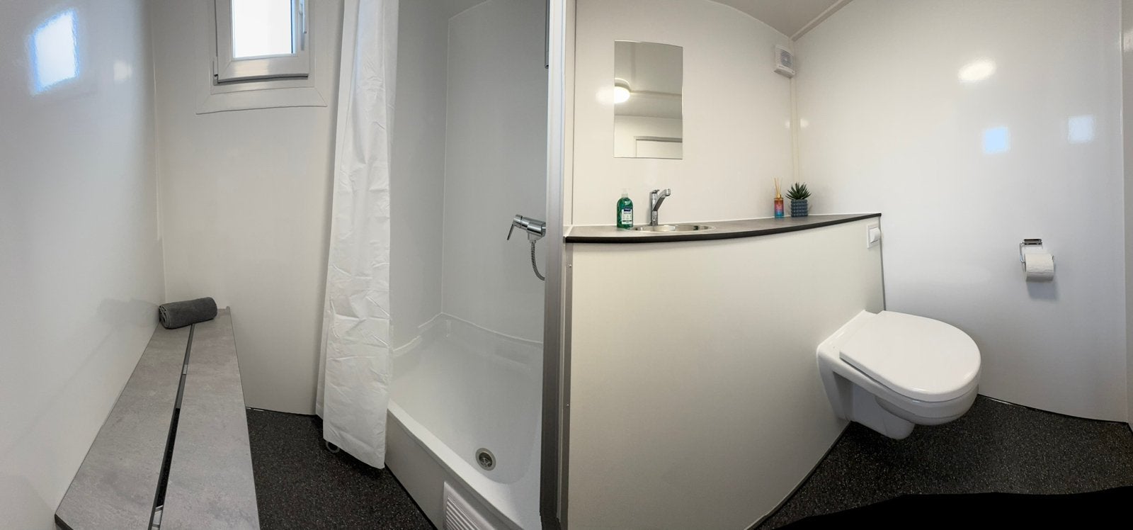 Mobiele badkamer TE HUUR, Hobby en Vrije tijd, Verzenden, Nieuw