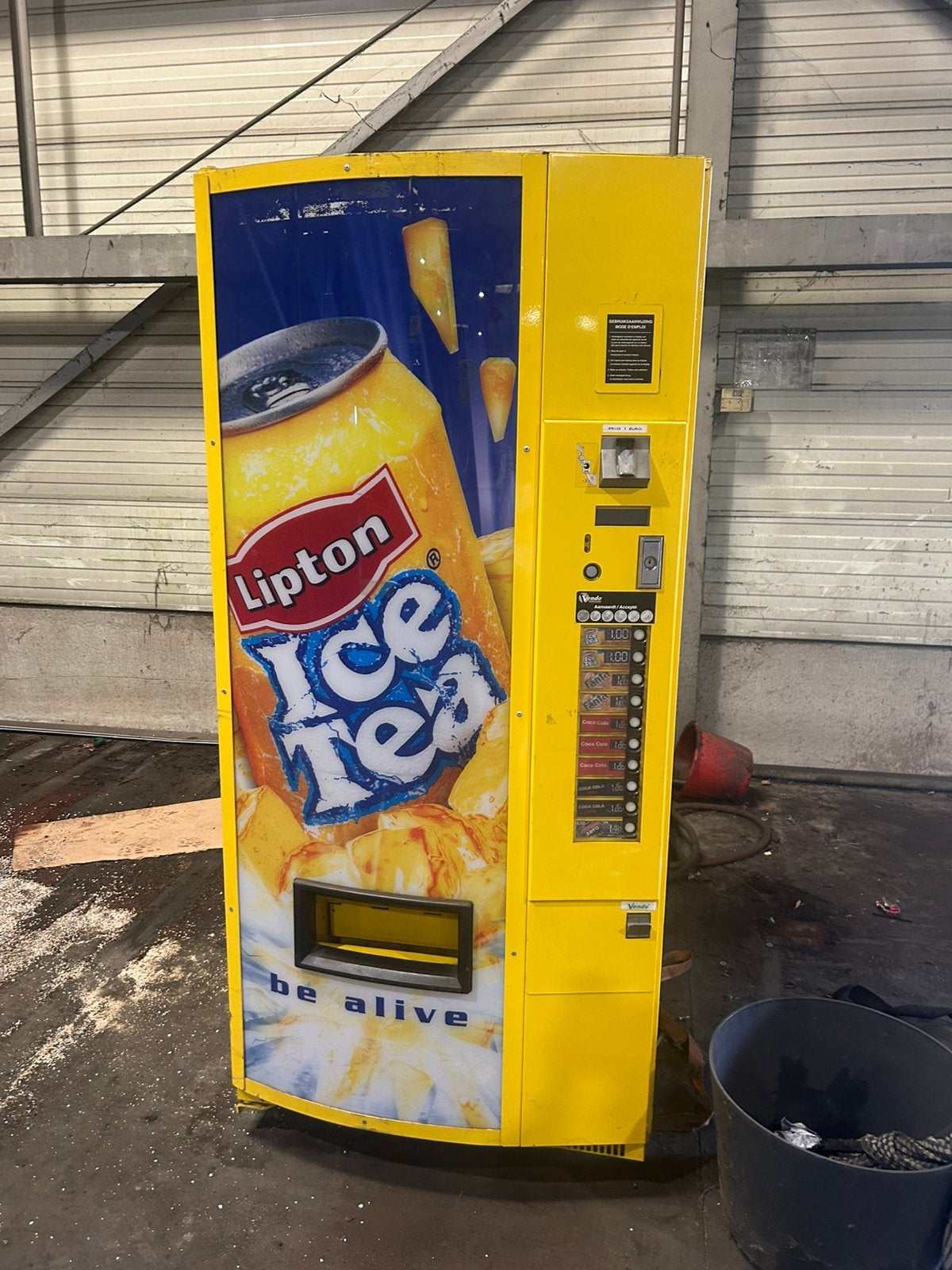 Drankenautomaat Vendo 2004, Collections, Machines | Autre, Enlèvement, Utilisé