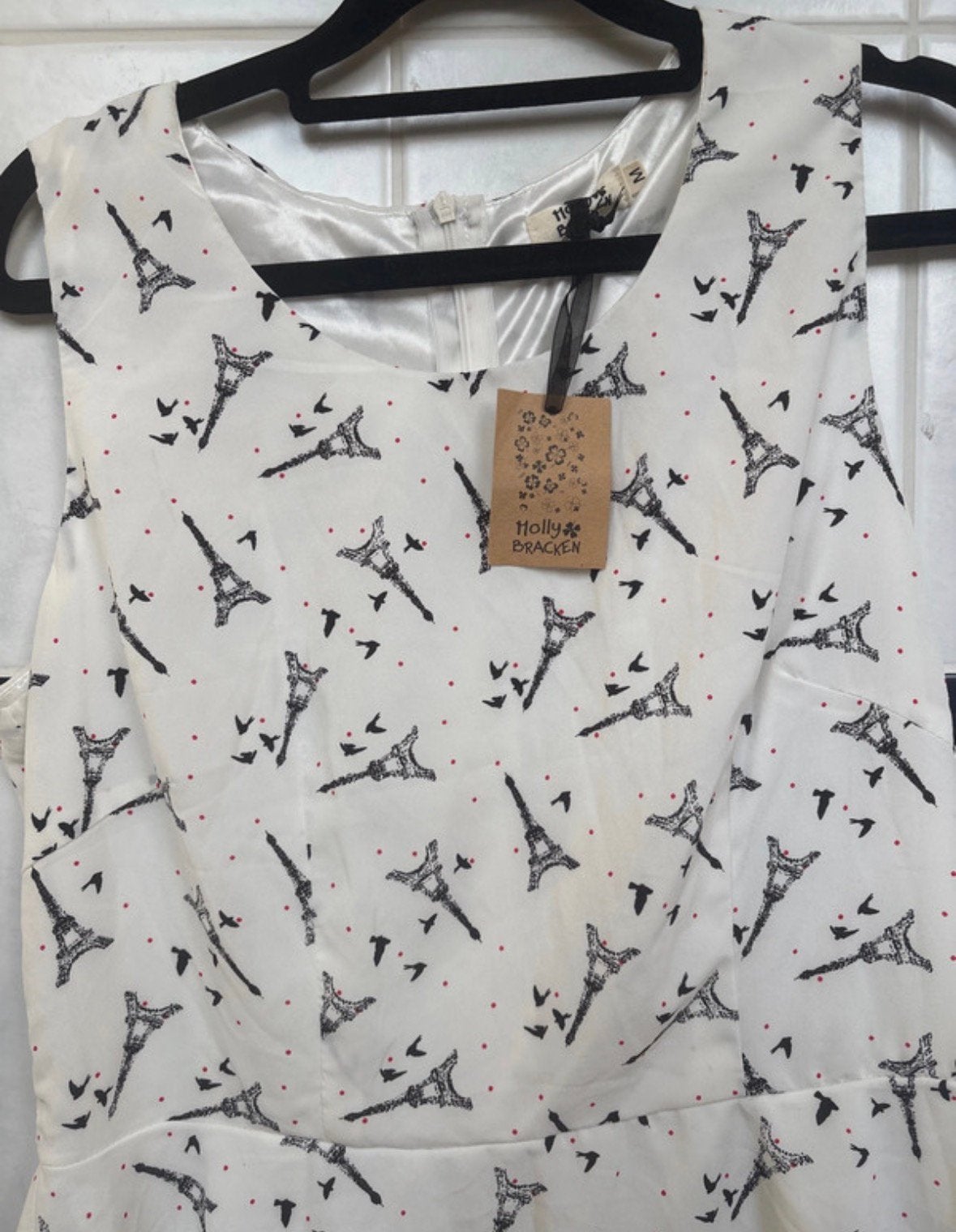 Robe patineuse, Neuf, Taille 38/40 (M), Enlèvement ou Envoi, Beige