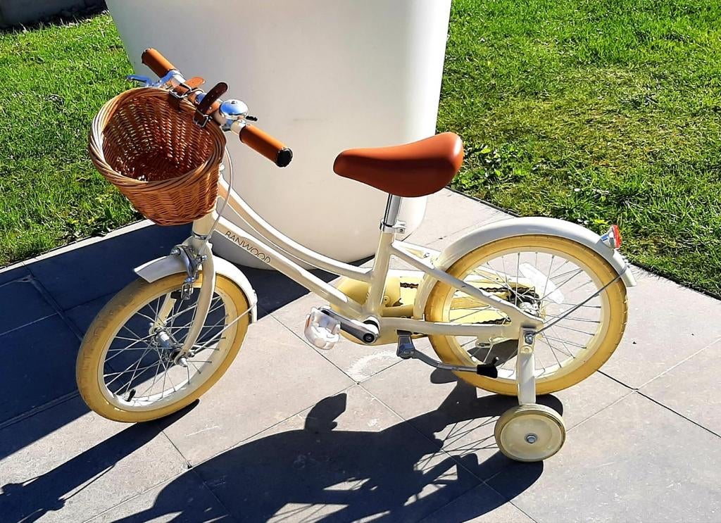 Banwood kinderfiets 16 inch, Fietsen en Brommers, Ophalen, Zijwieltjes, 16 tot 20 inch, Nieuw