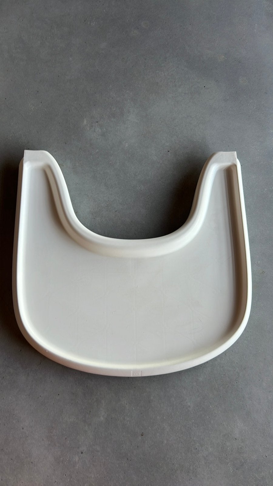 Stokke tray - tafelblad voor tripp trapp kinderstoel, Kinderen en Baby's, Kinderstoelen, Ophalen, Zo goed als nieuw