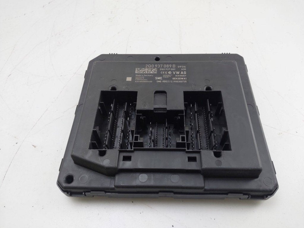 COMPUTER BODY CONTROL Skoda Fabia III (NJ3), Gebruikt, Info@skoda-auto.de, Skoda, Max-Planck-Straße  3-5
64331  Weiterstadt, DE