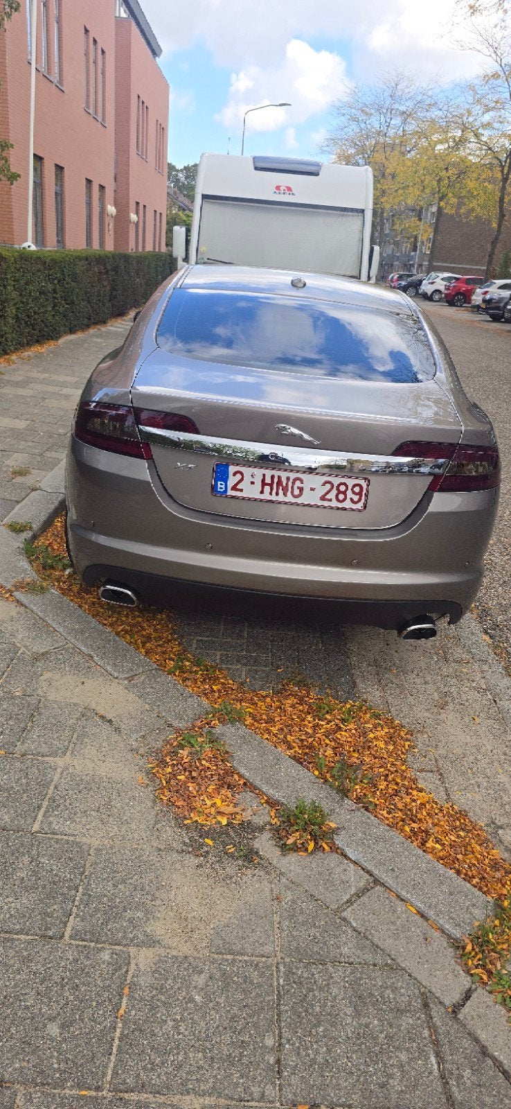 jaguar xf 3.0d euro5 320pk, Auto's, Automaat, Euro 5, Achterwielaandrijving, Beige