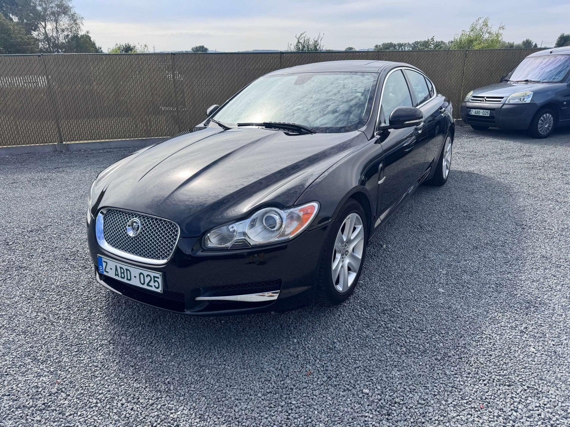 Jaguar XF XF 3.0 Turbo V6 Business Edition DPF, Auto's, Automaat, Gebruikt, 2993 cc, Zwart