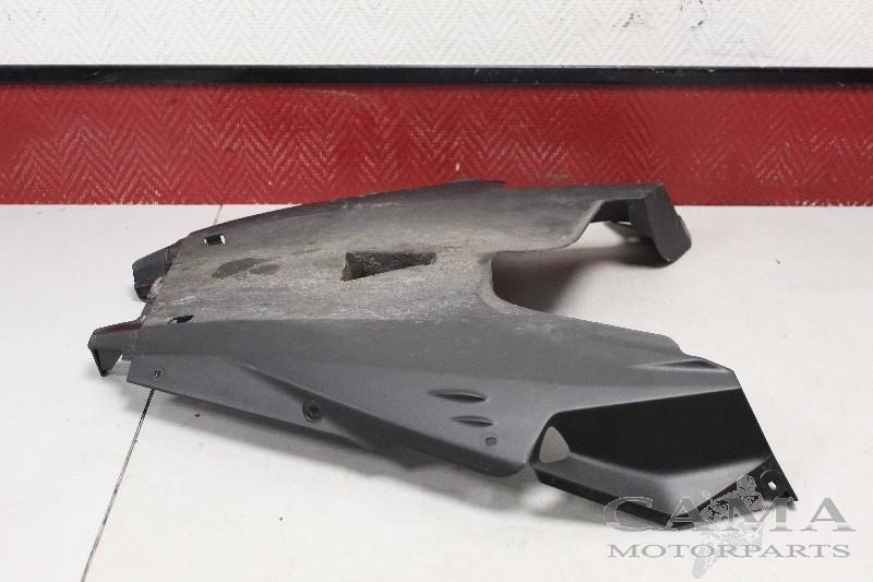 INFERIEUR CARENAGE Yamaha N-Max 125 (N MAX NMAX 125-A), Dhr. S. di Majo, Utilisé, Info@cama-motorparts.nl, P.J. Troelstraweg 8 8
3144 CX  MAASSLUIS, NL