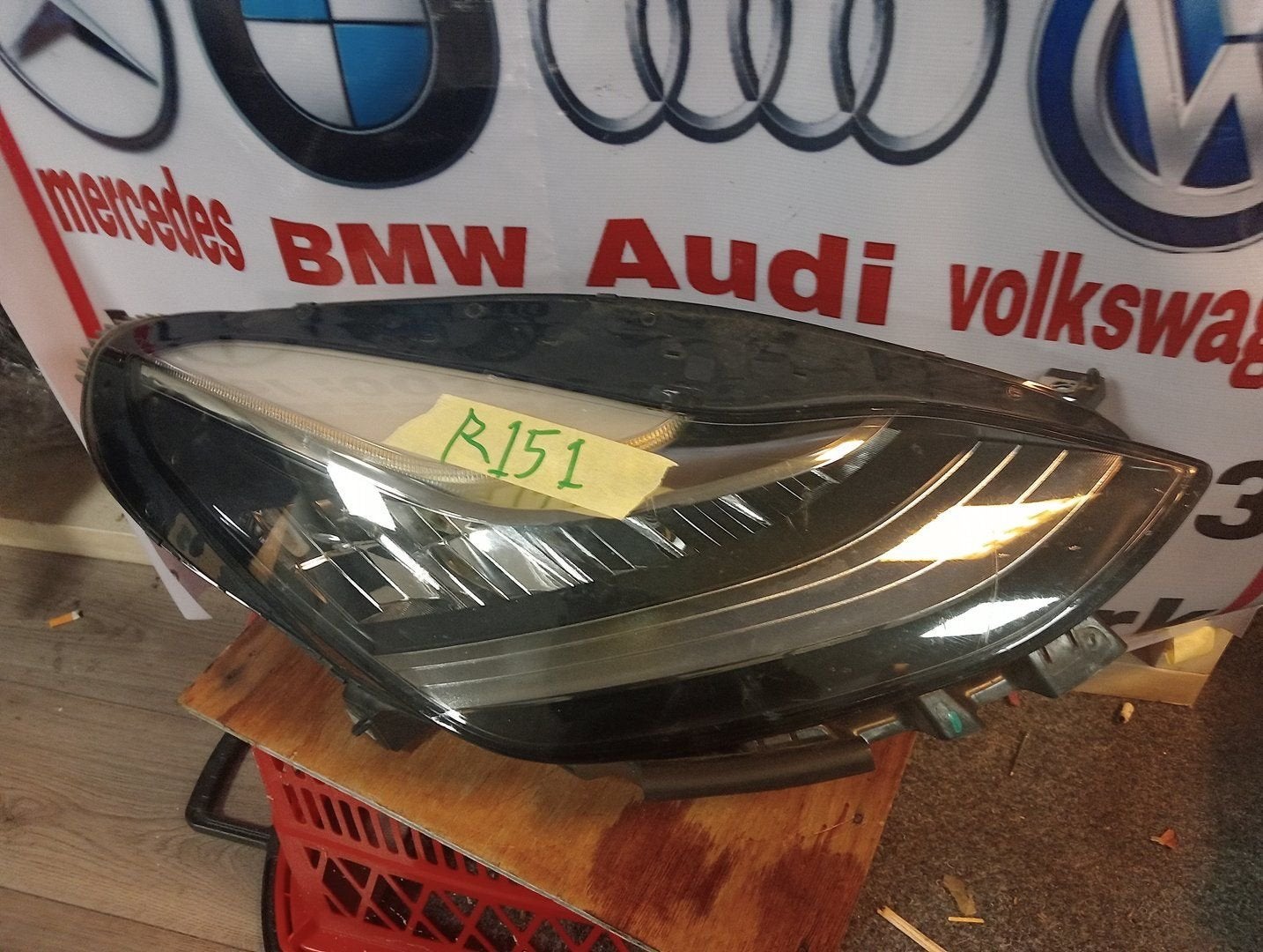Tesla Model 3 Y 2017-2022 LED Rechts F00HTE701609, -, Utilisé, Autres marques automobiles, -