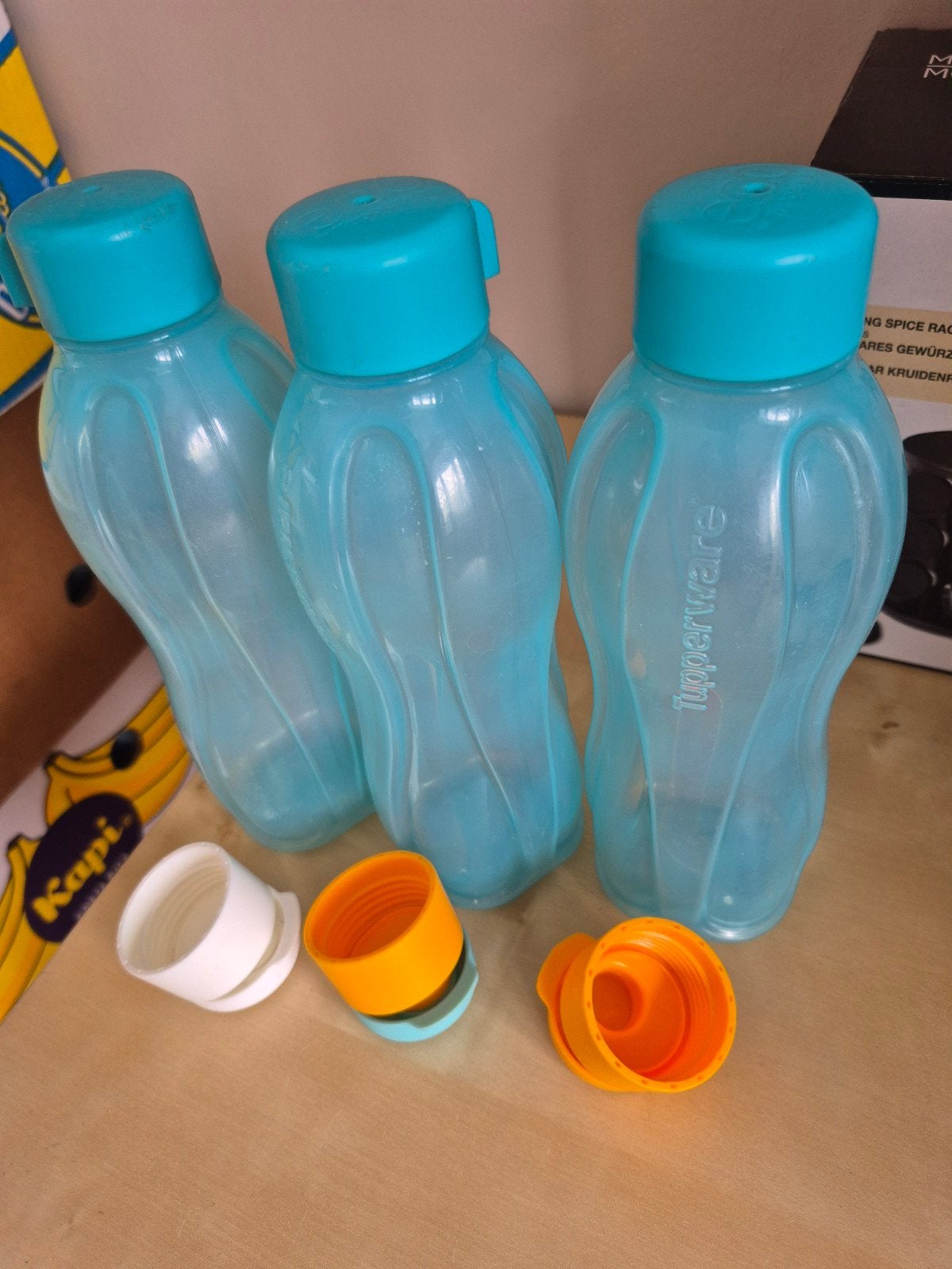 3 drinkflessen met gewone en sportdop., Huis en Inrichting, Keuken | Tupperware, Ophalen