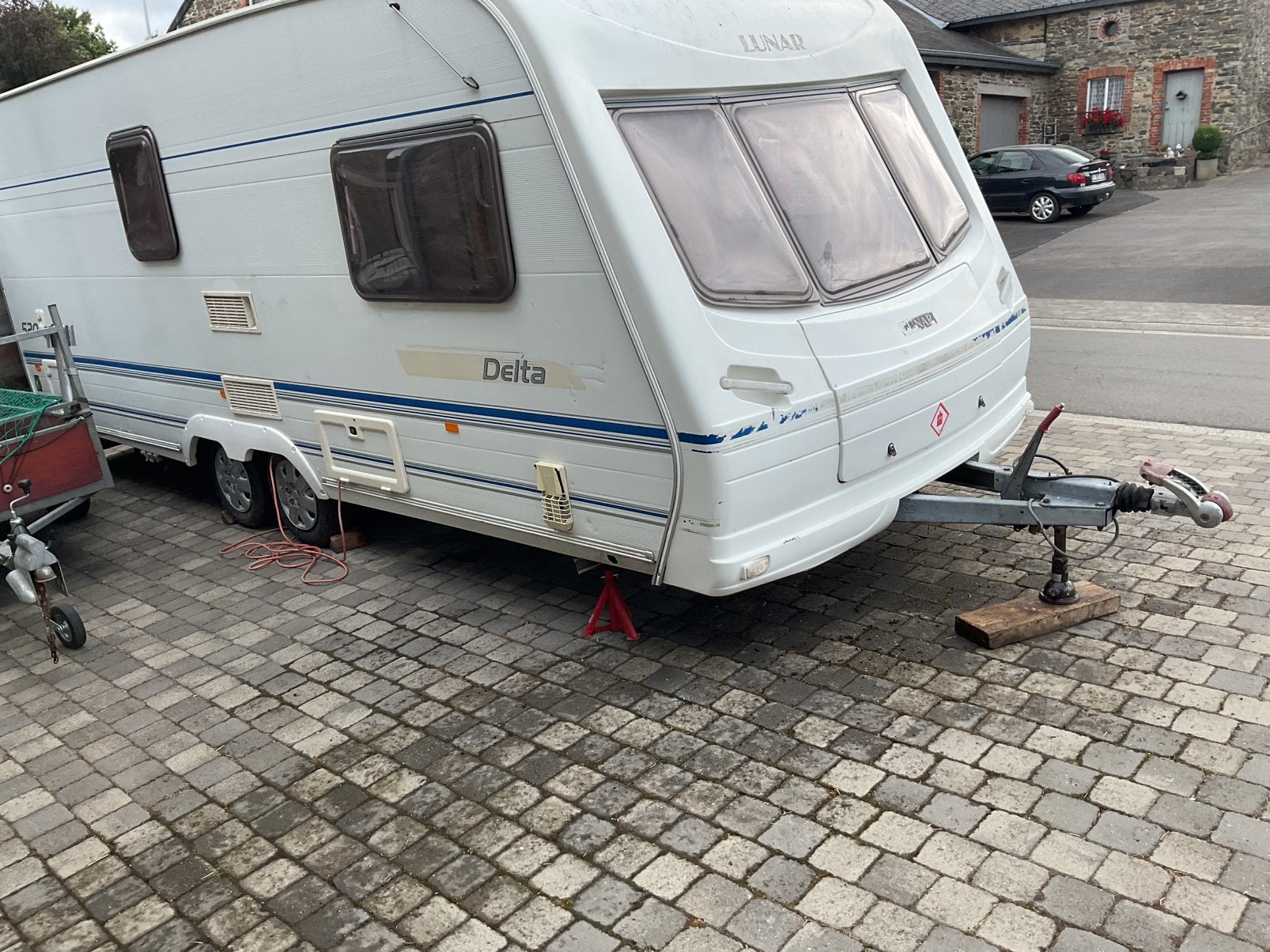 Caravane  faire offre, Particulier