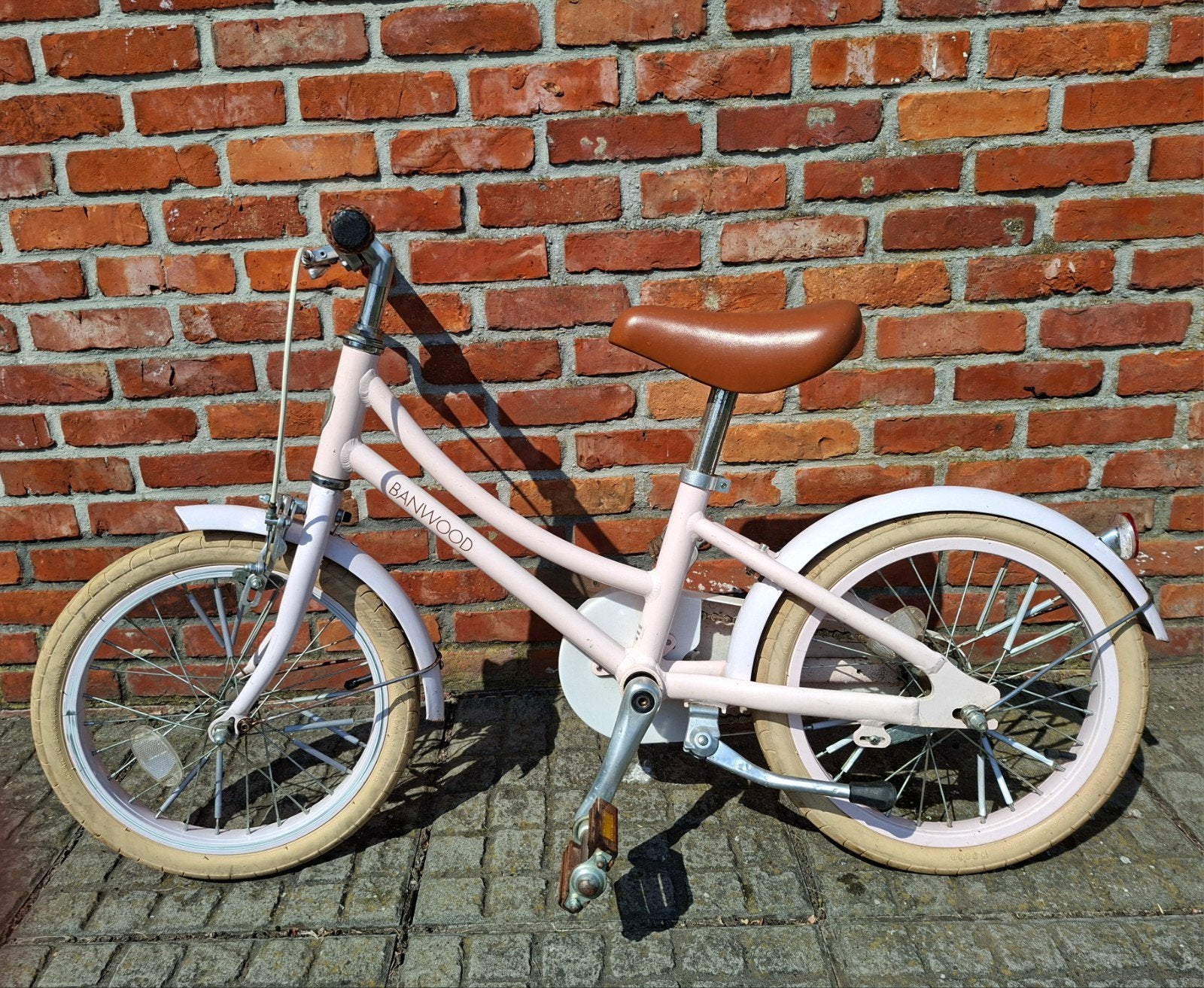 Lichtroze meisjesfiets Banwood 16 inch met zijwieltjes, Fietsen en Brommers, Ophalen, 16 inch